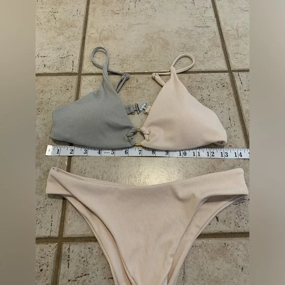 💜 Zaful Ribbed Color-Block Bikini Set with O-Ring Detail - Size Small - Picture 6 of 7